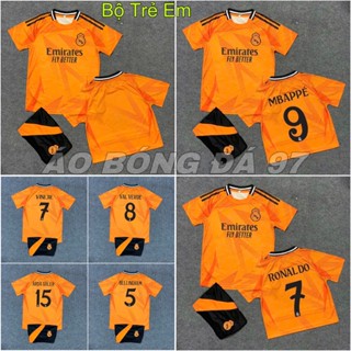  Bộ Quần Áo Đá Bóng Trẻ Em Real Madrid Vàng  Cam  2024 - Vải Mè Kim Gai Mịn 