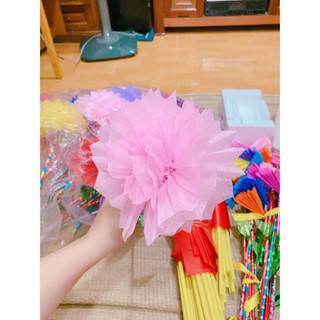 100 chiếc hoa khai giảng, hội nghị