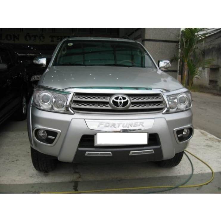Ốp đèn gầm, chóa đèn cản trước Fortuner 2009 2010 2011 hàng Cao cấp