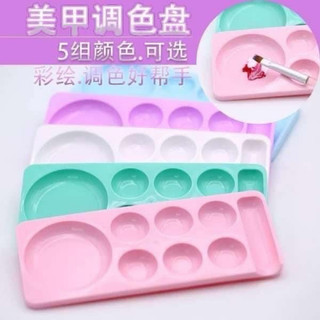 Khây nhựa để pha màu nail
