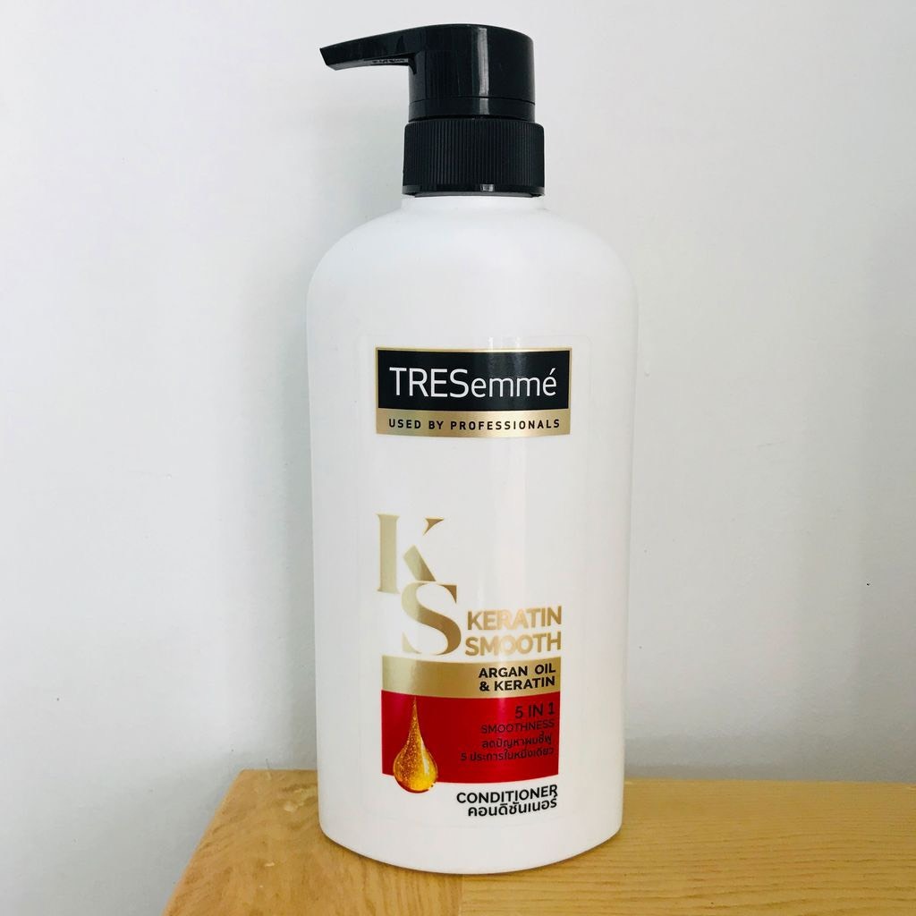 (Mẫu mới)Dầu xả tóc Tresemme  Thái Lan 425ml