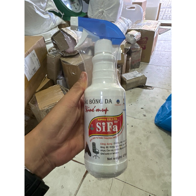 Xịt bóng đồ da simili Sifa 473ml