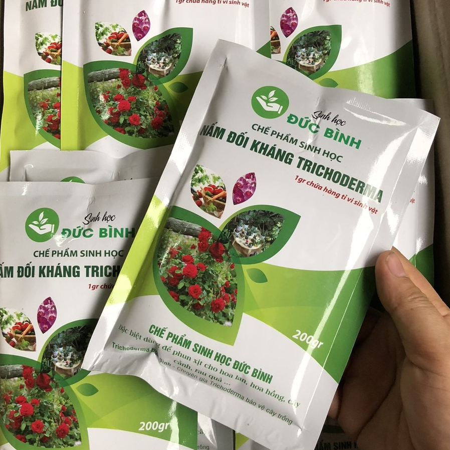 Trichoderma dạng phun xịt cho hoa, cây cảnh...