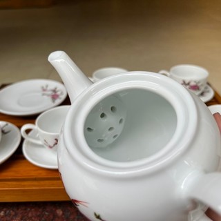 Bộ ấm chén vẽ Hoa đào và đôi chim