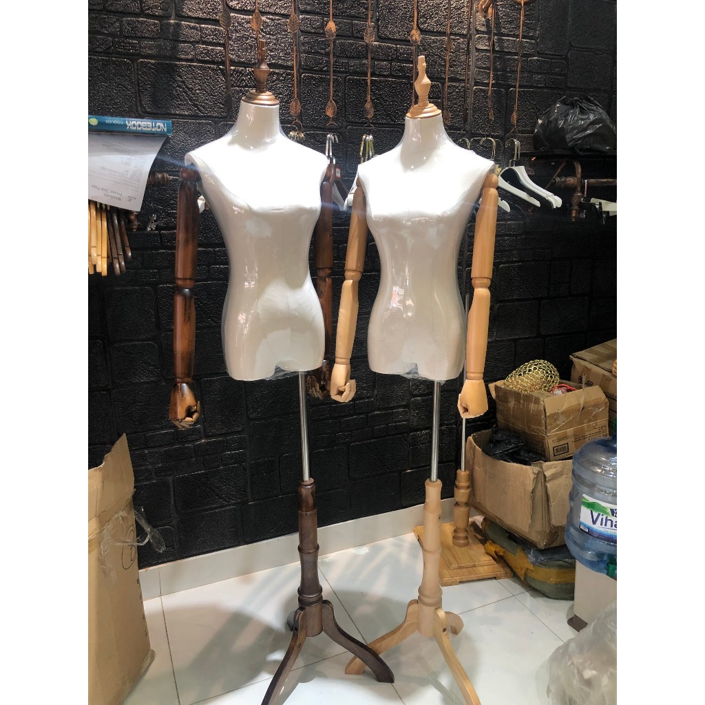 Manocanh bán thân màu gỗ ( gỗ thật )