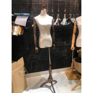 Manocanh bán thân màu gỗ ( gỗ thật )