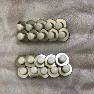 Nam châm đính bảng D28mm có núm trắng