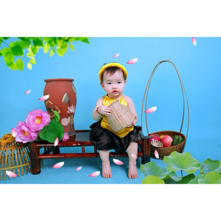 Yếm đào cho bé ( size 5-35kg) kèm váy và mấn