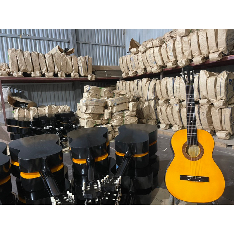 Guitar Phổ thông cho người mới tập + bao!