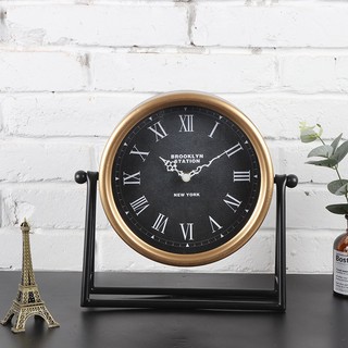 Đồng hồ retro trang trí phong khách chất liệu kim loại kim trôi
