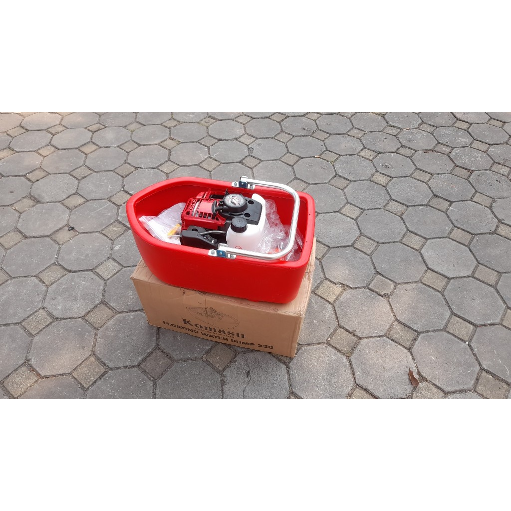 máy bơm thuyền 4 thì komasu