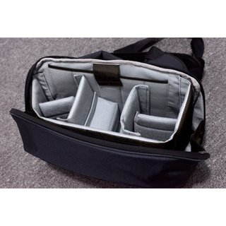 Túi-balo đựng máy ảnh đeo chéo 1 quai sling L-Màu xám
