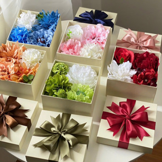 Hộp đựng son cao cấp,hộp đựng mỹ phẩm cao cấp kích thước 14.14cm