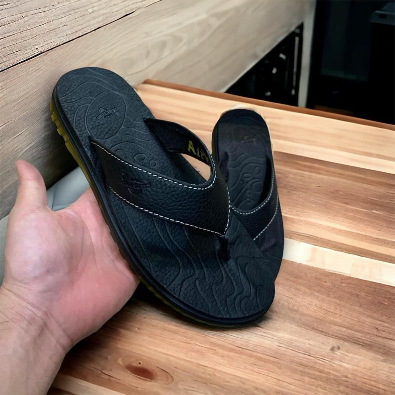 Dép Kẹp Dr MARTENS 2A92 -XÃ CỰC SỐC