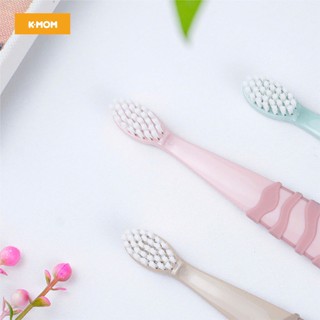 Bàn chải đánh răng K-Mom cho bé