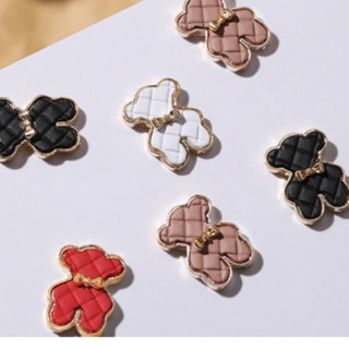 charm gấu mochino đáng yêu