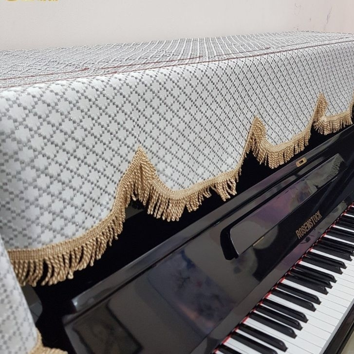 Khăn phủ đàn Piano Ô Vuông Kim Tuyến