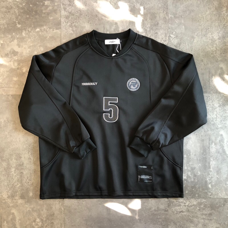 Áo Sweater Bellingham 05 YC6107 Buivintage, vải nỉ trơn dày dặn phom over.