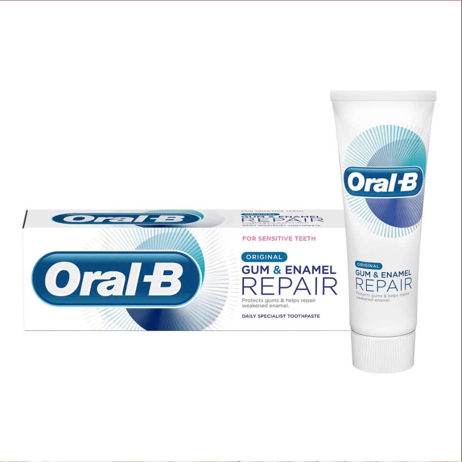 Kem đánh răng Oral-B 3D White 75ml