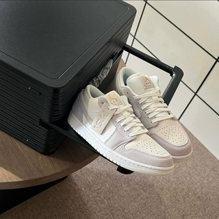 Giày sneaker 𝐋𝐨𝐰 "𝐏𝐚𝐫𝐢𝐬" ☃️☃️