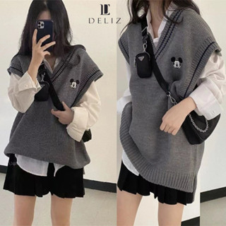  Áo len gile cổ V cộc tay dệt lim màu ghi xám vặn thừng viền đen huy hiệu mickey cá tính hottrend thu đông DELIZ 
