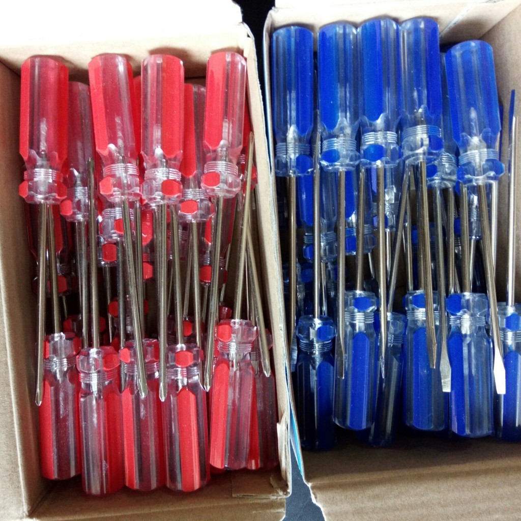 Tua vít sửa máy loại 12cm