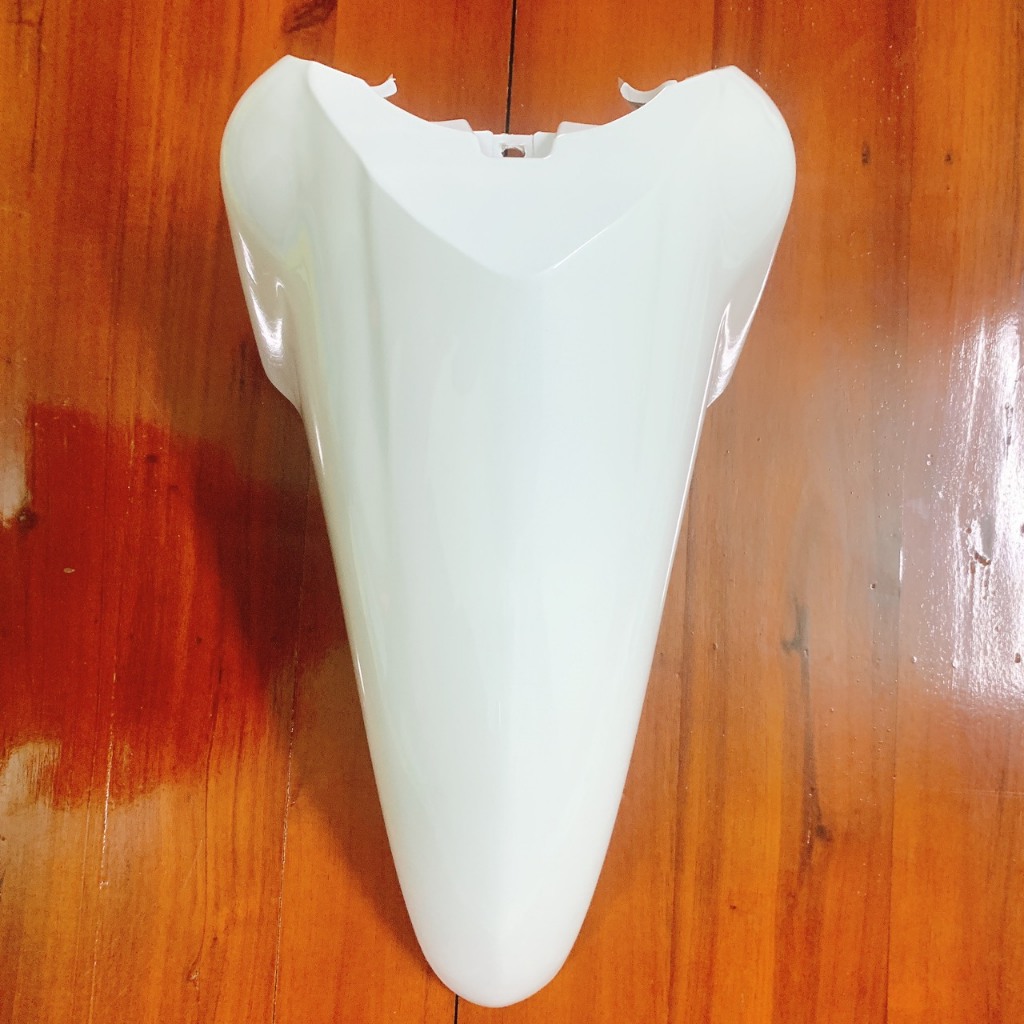 Chắn bùn C100 , Dè trước wave anpha 100,wave 50, wave s100-wave A, màu Trắng-nhựa ABS