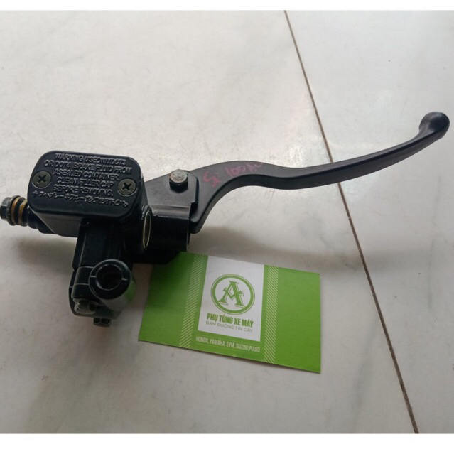 Tay thắng dầu Sirius xe xài bình xăng con ( hình chụp trực tiếp )
