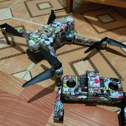Skin Decal Dán Trang Trí Cho Flycam Sjrc F11S 4K Pro Phiên Bảng Sticker Hoạt Hình - Dán 2 Pin