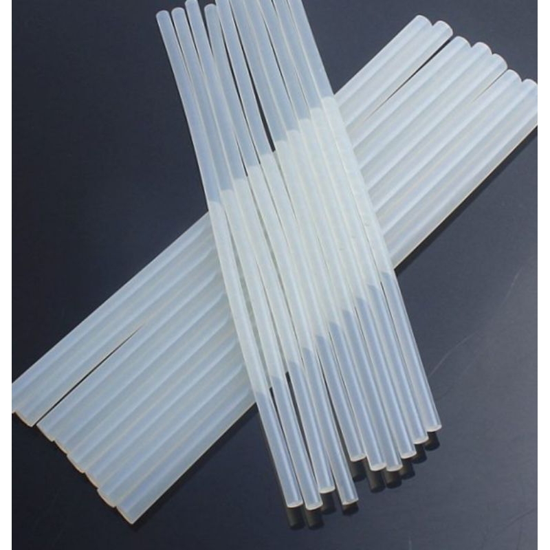 10 cây keo nến bé