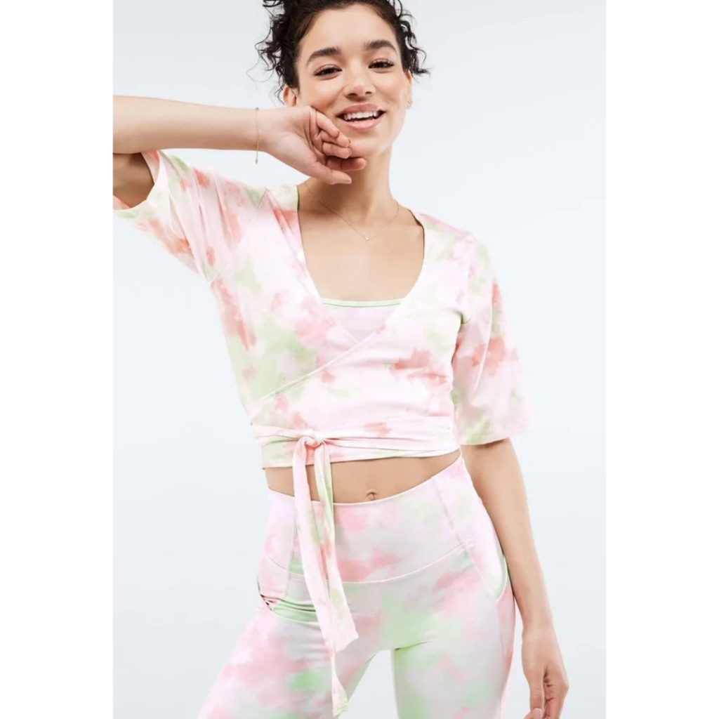 Áo croptop Fabletic Laila Wrap Top