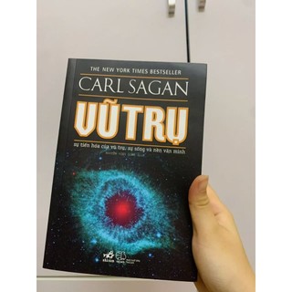 Sách Vũ trụ (Carl Sagan Tác phẩm Giải Hugo 1981) - Nhã Nam ( Câu chuyện về Vũ Trụ và Khoa Học )