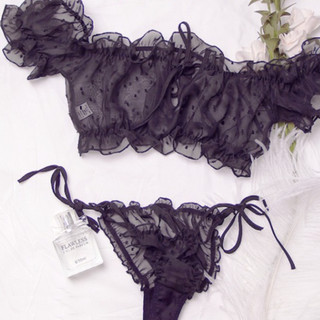 Đồ ngủ sexy mỏng chấm bi G8