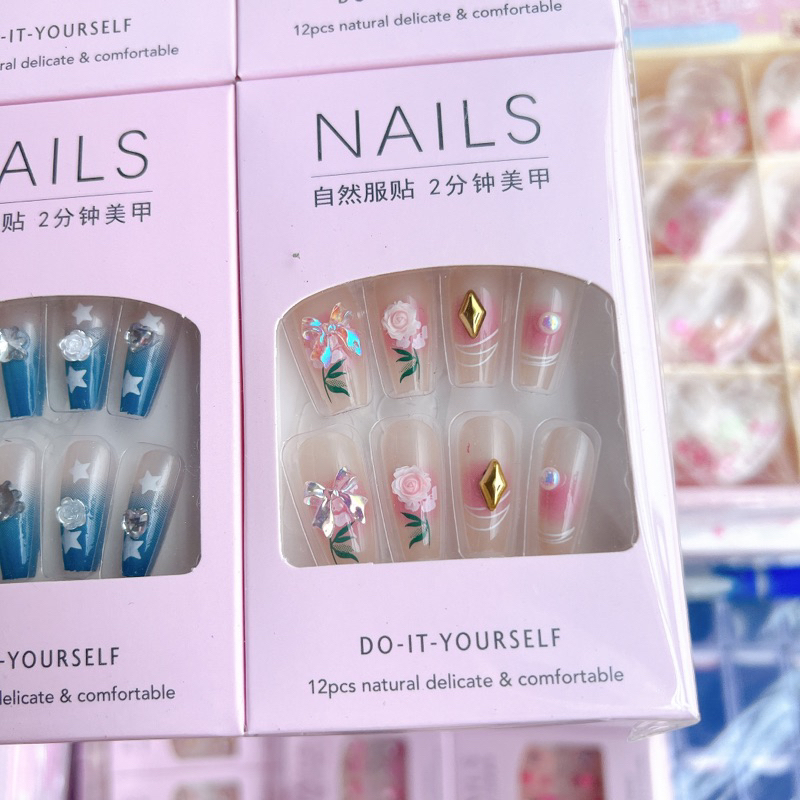 sỉ khay 12 bộ móng nail box đá siêu đẹp ( nhiều mẫ khác nhau)