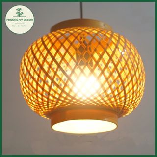 Chao đèn mây tre thả trần hình đèn lồng trang trí quán ăn, cafe, sân vườn