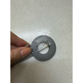 (2 vien) Nam châm đen Ferrite 45x8 lỗ 22mm