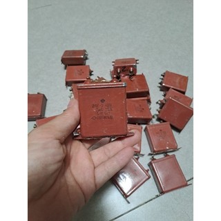 Tụ nga 2uf 400v