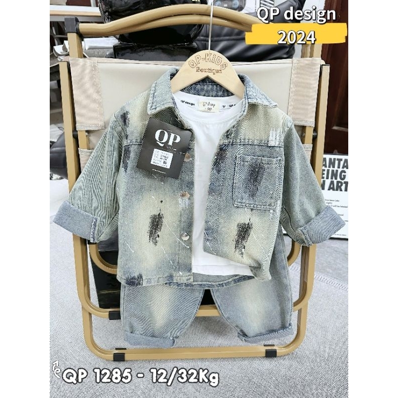 ( ko có áo trong và kính)sét bộ jeans dài tay vẩy sơn của bé trai sai 12-30kg
