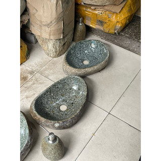 lavabo đá cuội