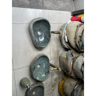 lavabo đá cuội