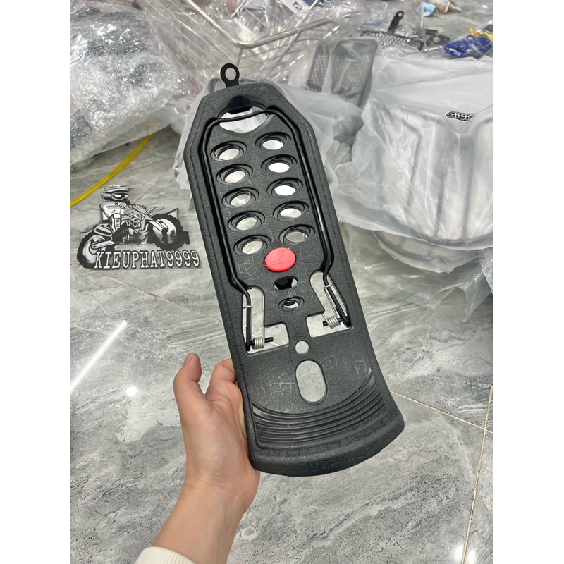 Baga nhựa Exciter 135 2011-2012