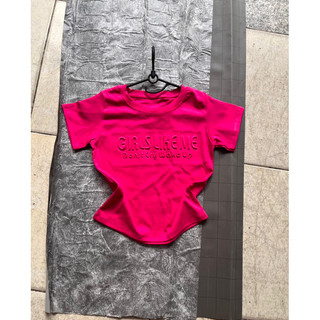 Áo croptop in hình