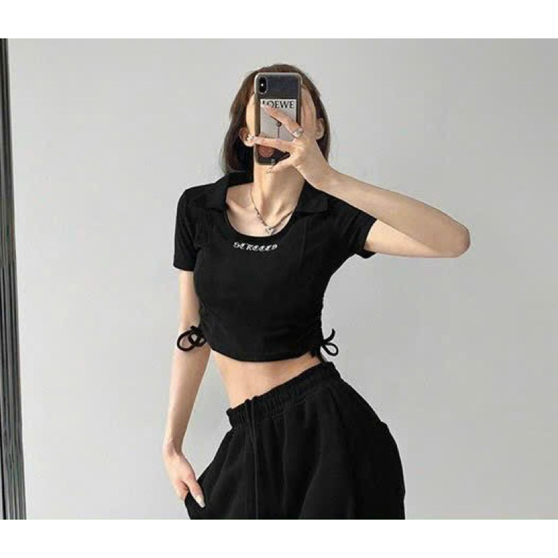 Áo croptop rút eo.