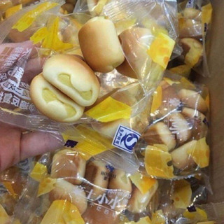 HỘP 2KG BÁNH MÌ PHOMAI MINI (48-52 GÓI 6 VIÊN)
