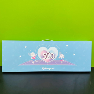 Hộp quà tặng Kumpoo, hộp đựng vợt cầu lông có quai xách( không kèm vợt)