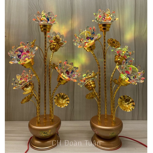 MỘT CẶP ĐÈN BÌNH BÔNG PHA LÊ 3 BÔNG VÀ 5 BÔNG SEN