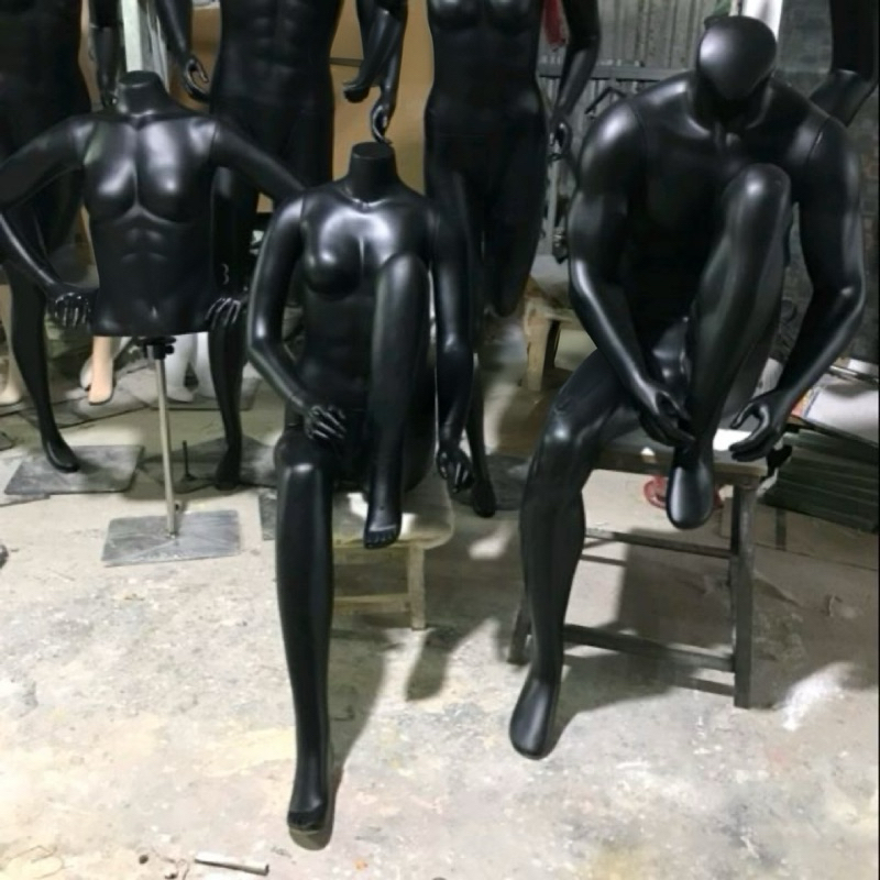 Manocanh Thể thao dáng ngồi