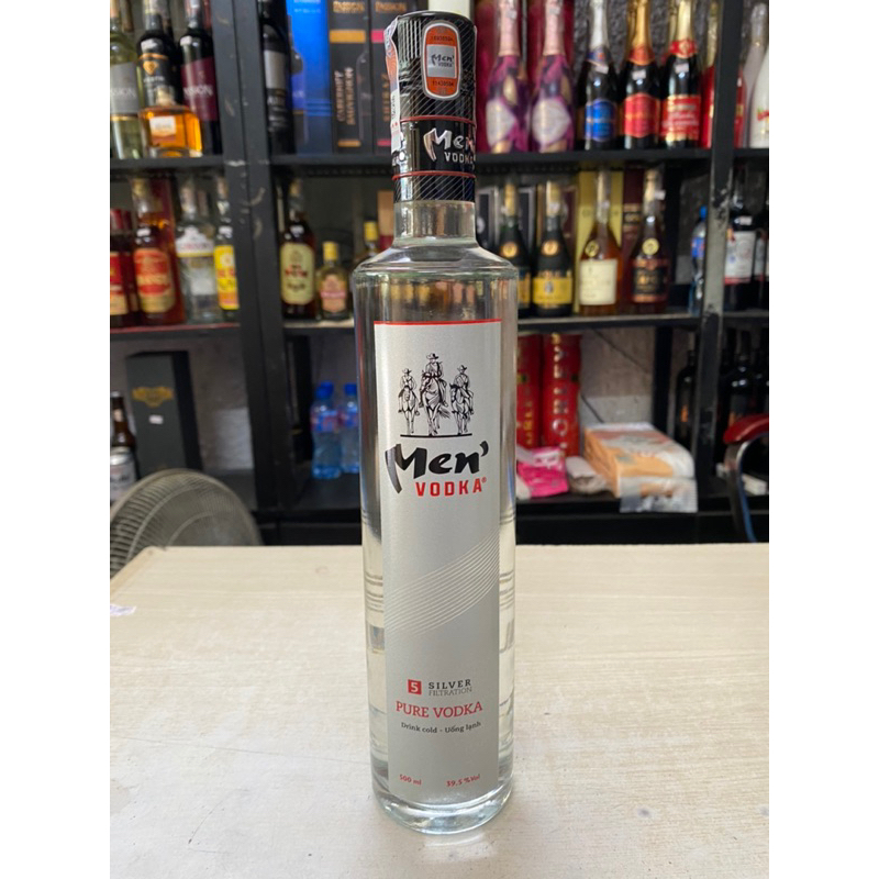 VODKA MEN Lớn 39.5% 500ml
