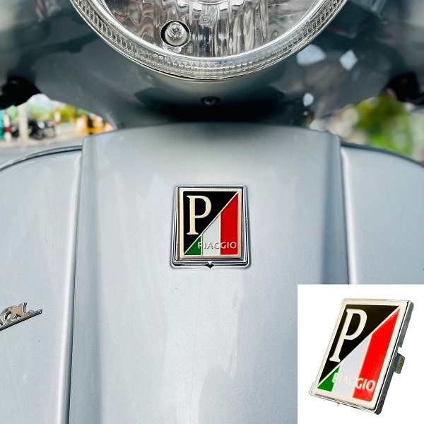 Logo Cho Vespa P Cờ Itali Màu Sliver Cho Xe Vespa Kèm Đế