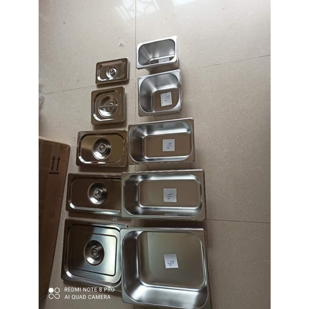 Khay 1/3, khay inox có nắp đậy kích thước  32.9X17.9X10(CÓ NẮP)